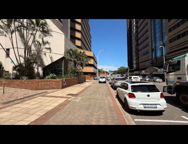 564M² OFFICE TO LET IN DURBAN CENTRAL